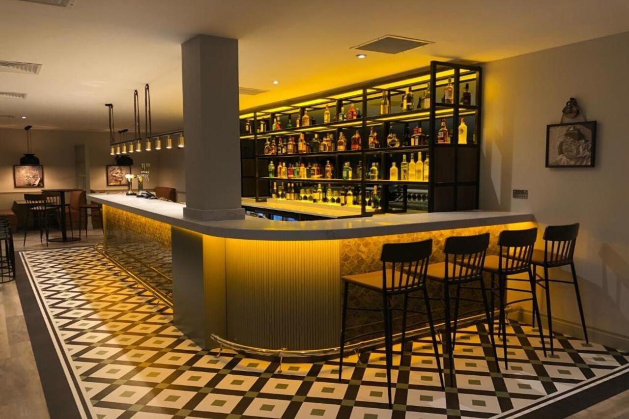 The Aberdeen Altens Hotel Extérieur photo