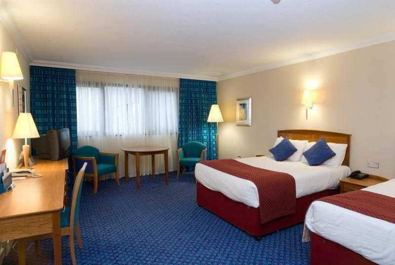 The Aberdeen Altens Hotel Extérieur photo