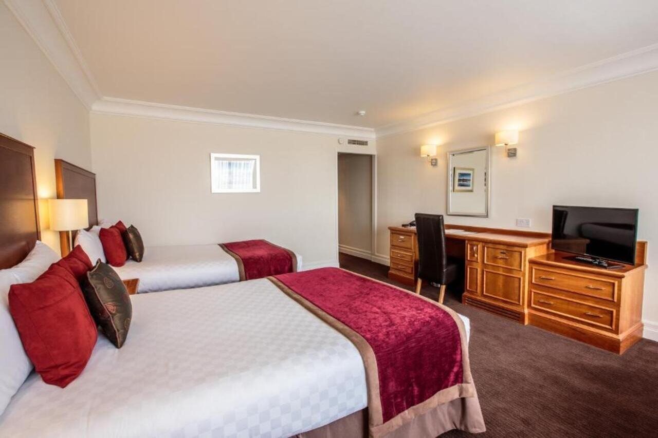 The Aberdeen Altens Hotel Extérieur photo